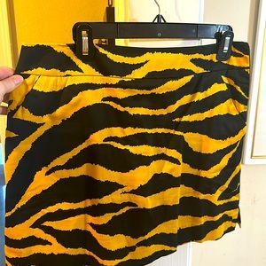 Loudmouth golf skort LSU, Auburn tiger print